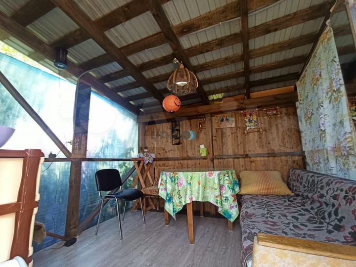 Дом 21 м² на участке 10 сот.