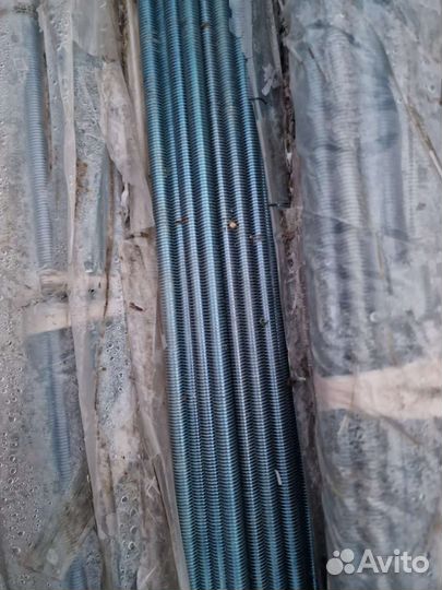 Шпилька м10 2м