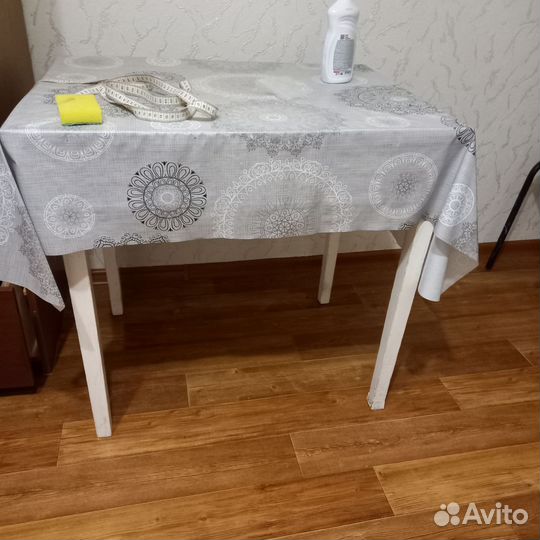Кухонный стол бу