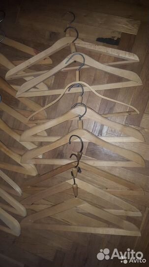 Пакетом вешалки деревянные СССР