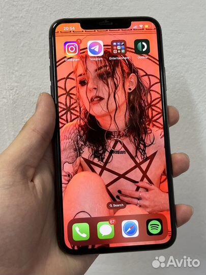 Телефон Apple iPhone 11 Pro Max