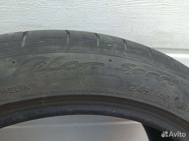 Michelin Pilot Sport 245/40 R18 93Y