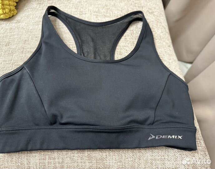 Спортивный топ demix