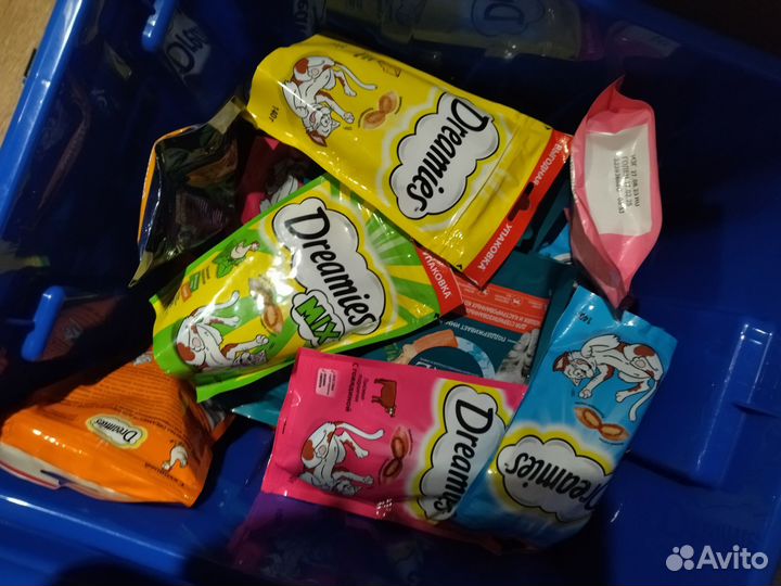 Корм для кошек - лакомство Dreamies