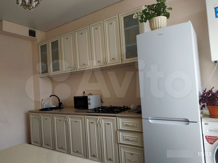 3-к. квартира, 80 м², 2/6 эт.