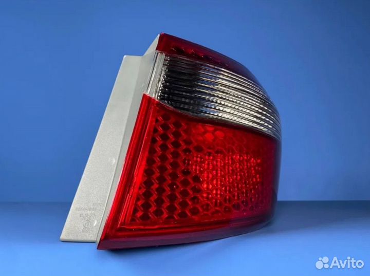 Фонарь Rio 4 седан 2011-2014