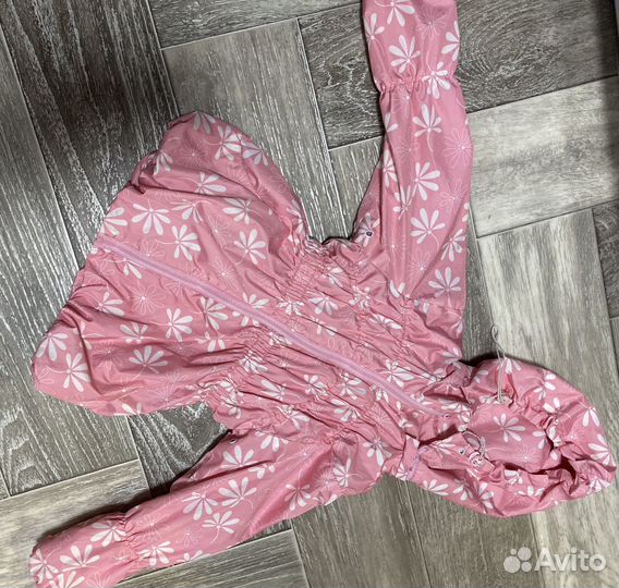 Кожаная куртка на девочку