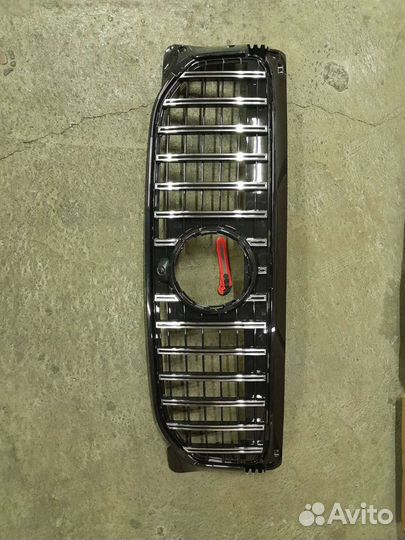 Решетка радиатора Mercedes GLB