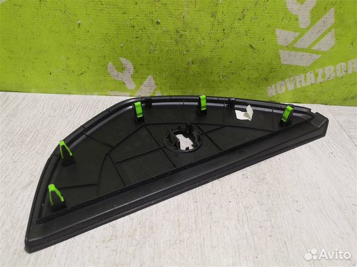 Накладка (кузов внутри) Хендай i30 12-17