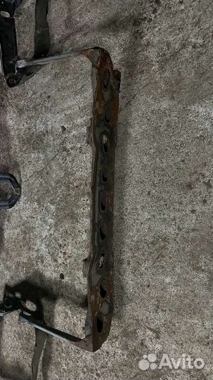 Телевизор Mercedes w202