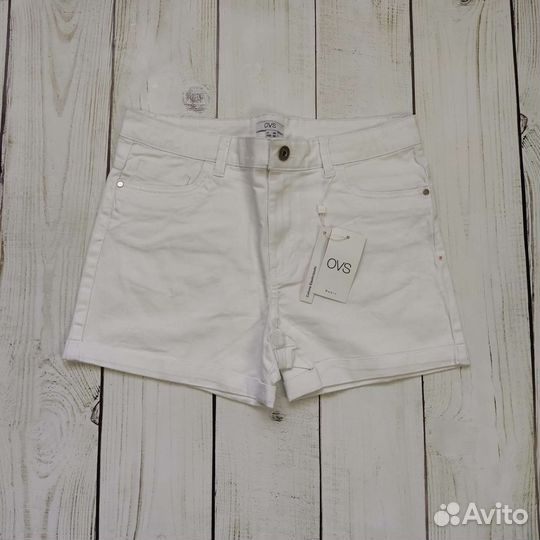 Белые шорты