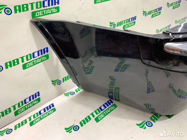 Бампер в сборе задний Chrysler 300C седан дизель