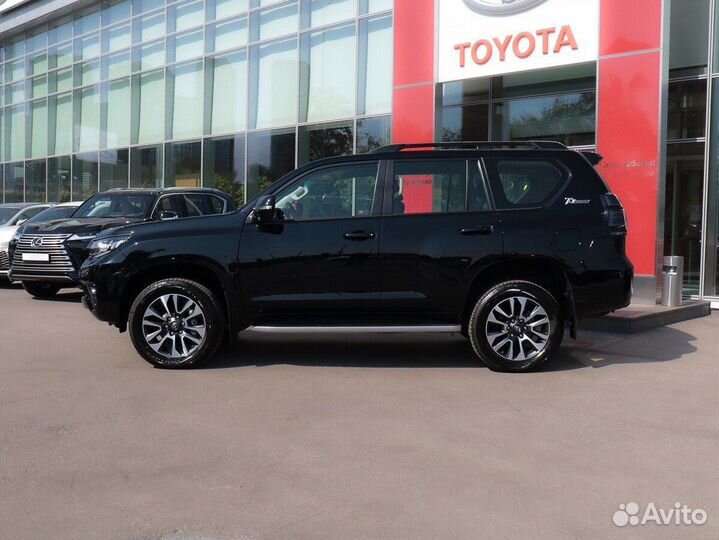 Toyota Land Cruiser Prado 2.8 AT, 2023