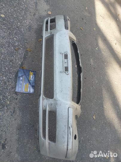 Бампер передний Toyota Avensis 2 дорестайлинг