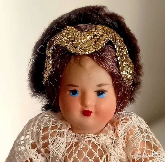Миниатюрная кукла из целлулоида. Франция