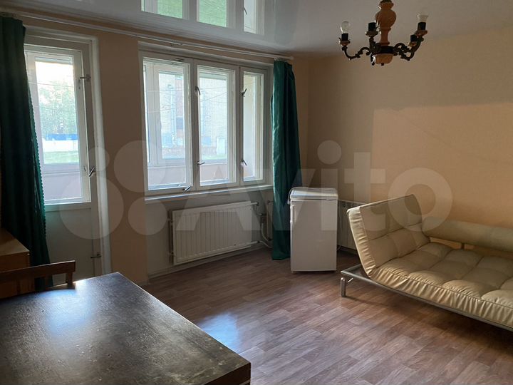 2-к. квартира, 45,7 м², 1/9 эт.