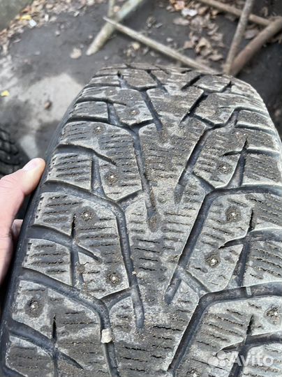 Yokohama Ice Guard Stud IG55 225/55 R17