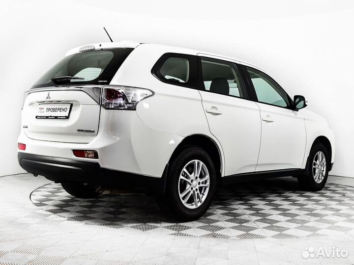 Mitsubishi Outlander 2.0 CVT, 2013, 65 000 км
