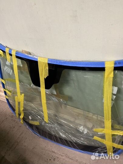 Mazda 6 лобовое стекло