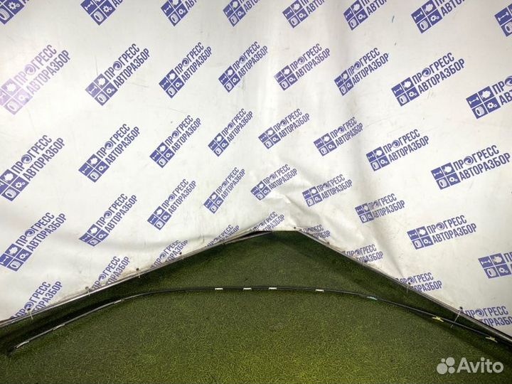 Молдинг кузова правый Mitsubishi Lancer 9 седан