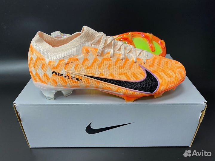 Футбольные бутсы Nike Adidas Puma