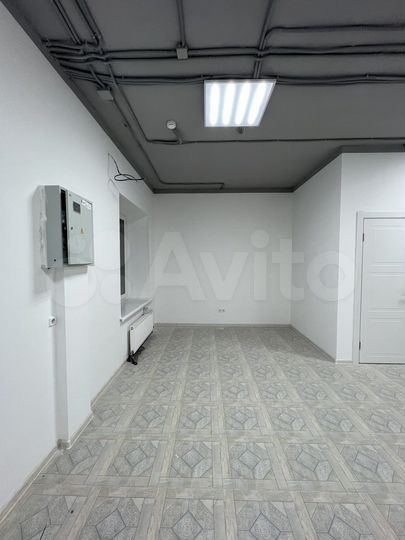 Свободного назначения, 70 м²