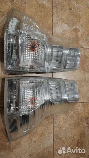 Задние фары на prado 150