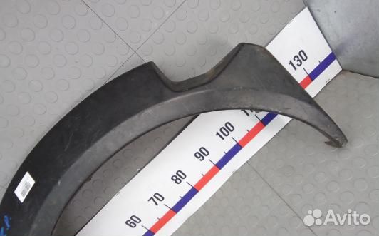 Молдинг крыла заднего правого nissan navara D22 (9NK32EK01)