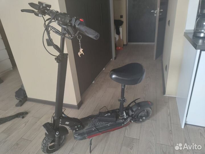 Электросамокат white siberia luna 800W