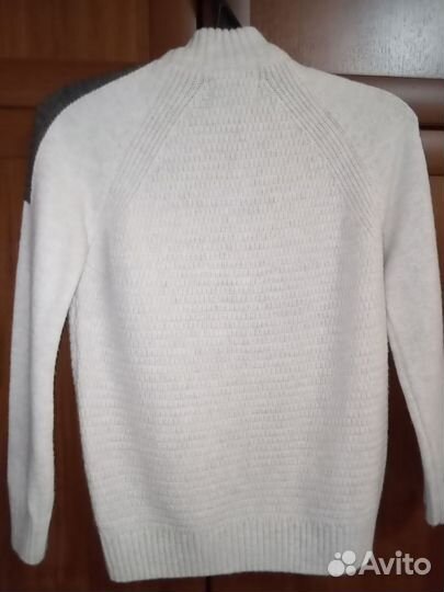 Джемпер на молнии