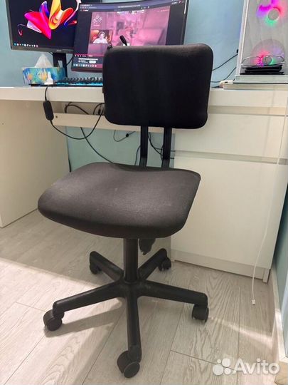 Компьютерное кресло