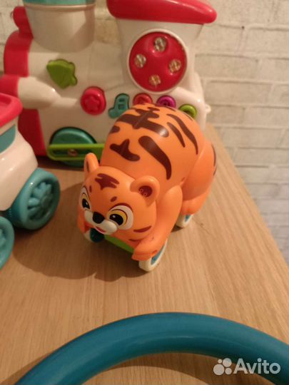 Развивающие игрушки пакетом