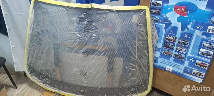 Стекло ветровое Renault Laguna 2