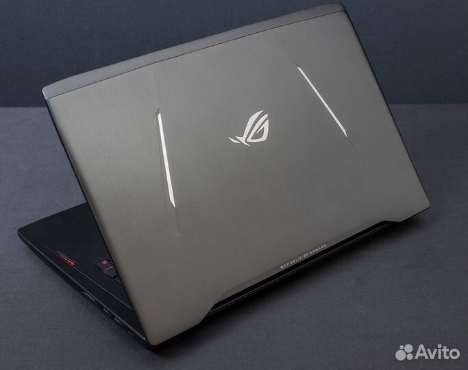 Asus GL702ZC