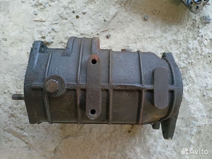 Корпус кпп УАЗ буханка 409дв
