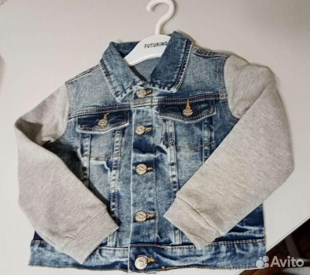 Джинсовая куртка