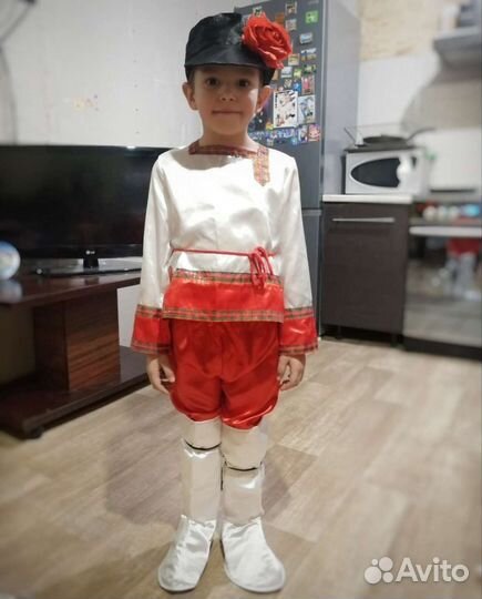 Русско-народный костюм