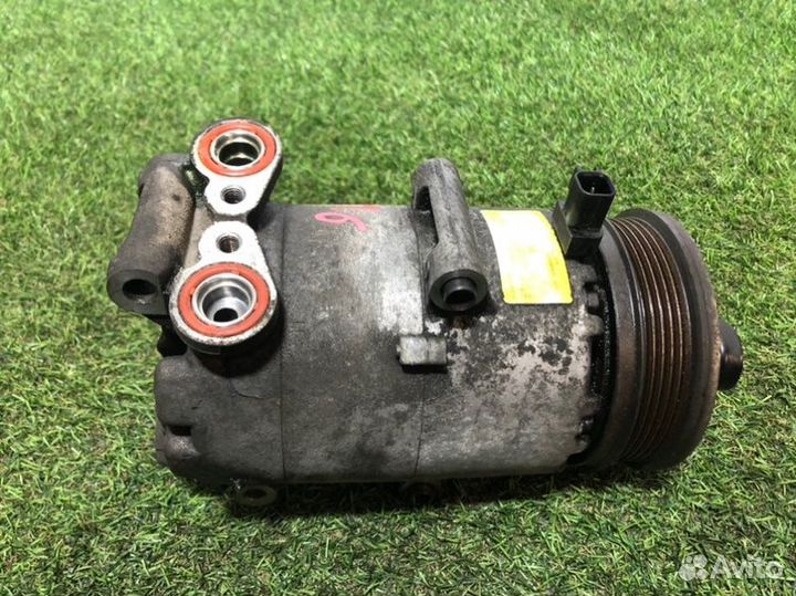 Компрессор кондиционера Ford Focus 2008