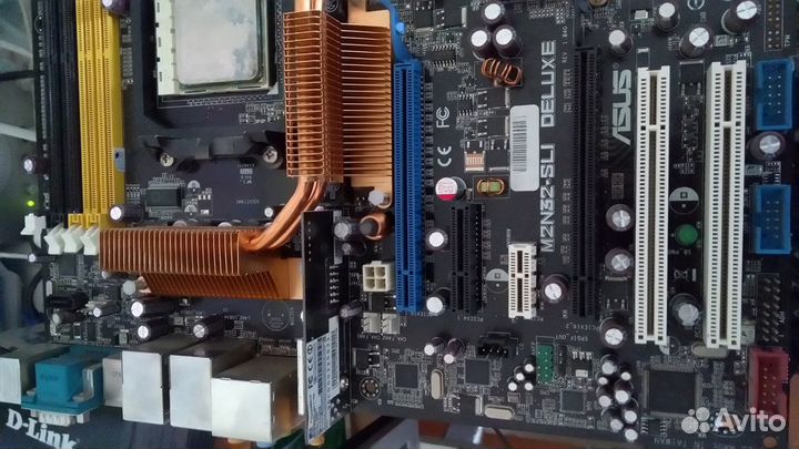 M2N32-SLI Deluxe/Wireless Edition