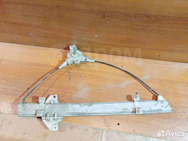 Стеклопод механ. передний правый Chevrolet Lanos