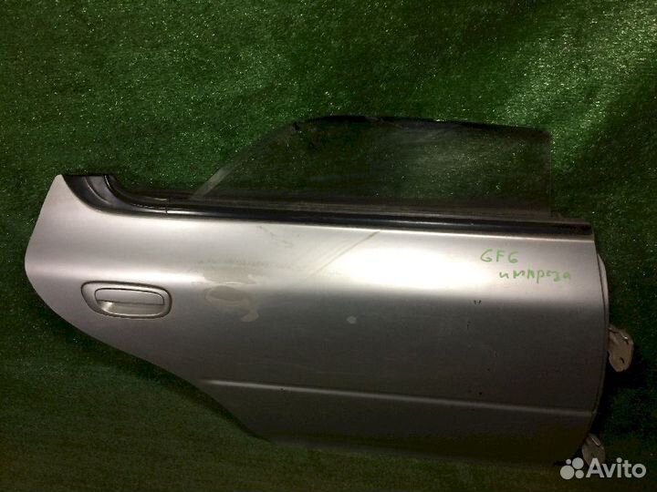 Дверь задняя правая Subaru Impreza GC2 GF8 Серебро