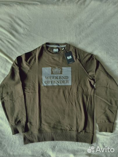 Новый свитшот weekend offender
