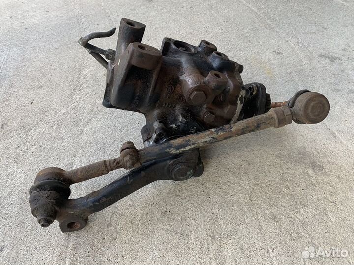 Рулевой редуктор Mercedes W124