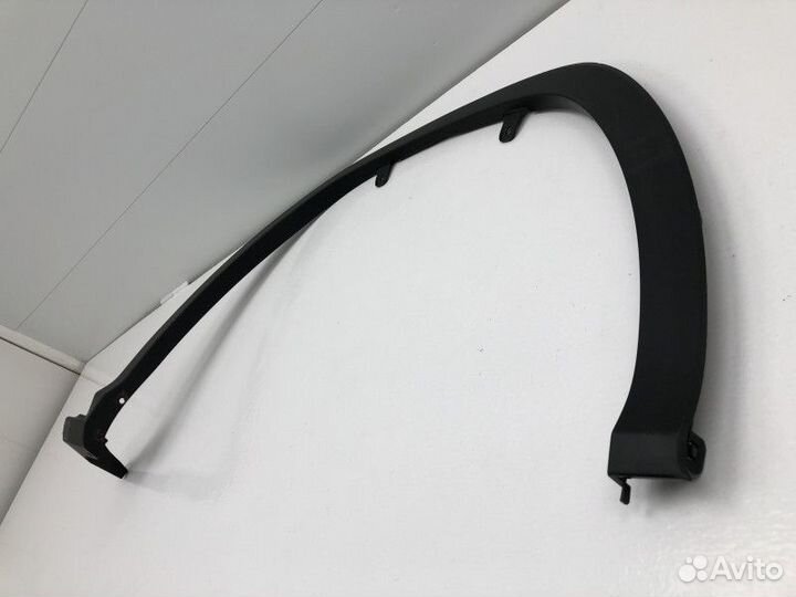 Накладка переднего крыла правого Lexus RX 4