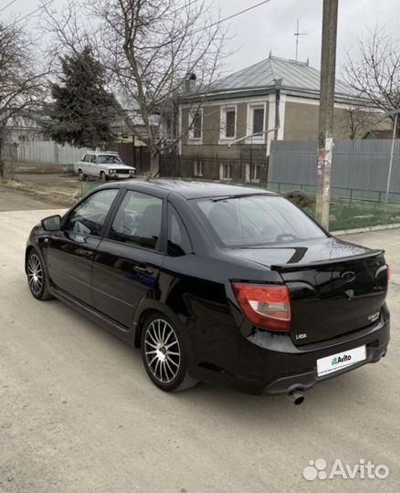 LADA Granta 1.6 МТ, 2017, 140 000 км