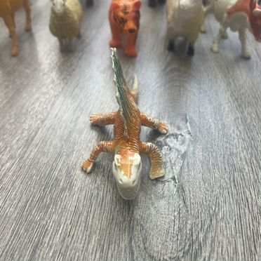 Фигурки животных пакетом