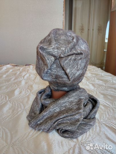 Комплект шапка и снуд
