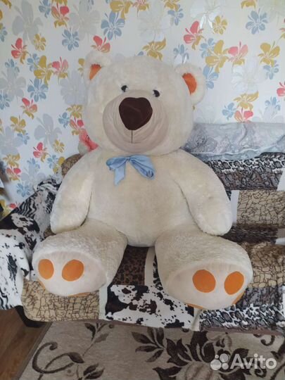 Большие плюшевые медведи