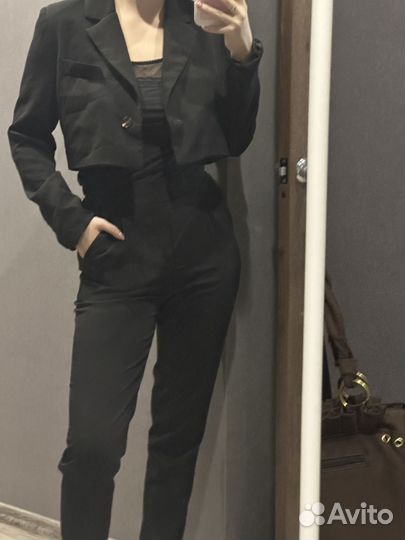 Костюм женский укороченный пиджак + брюки