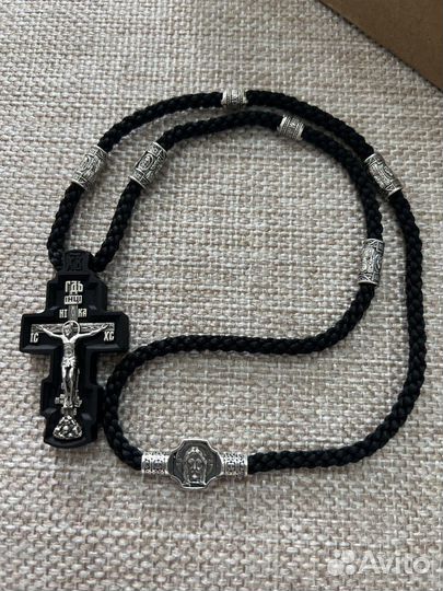 Комплект крест на гайтане с вставками